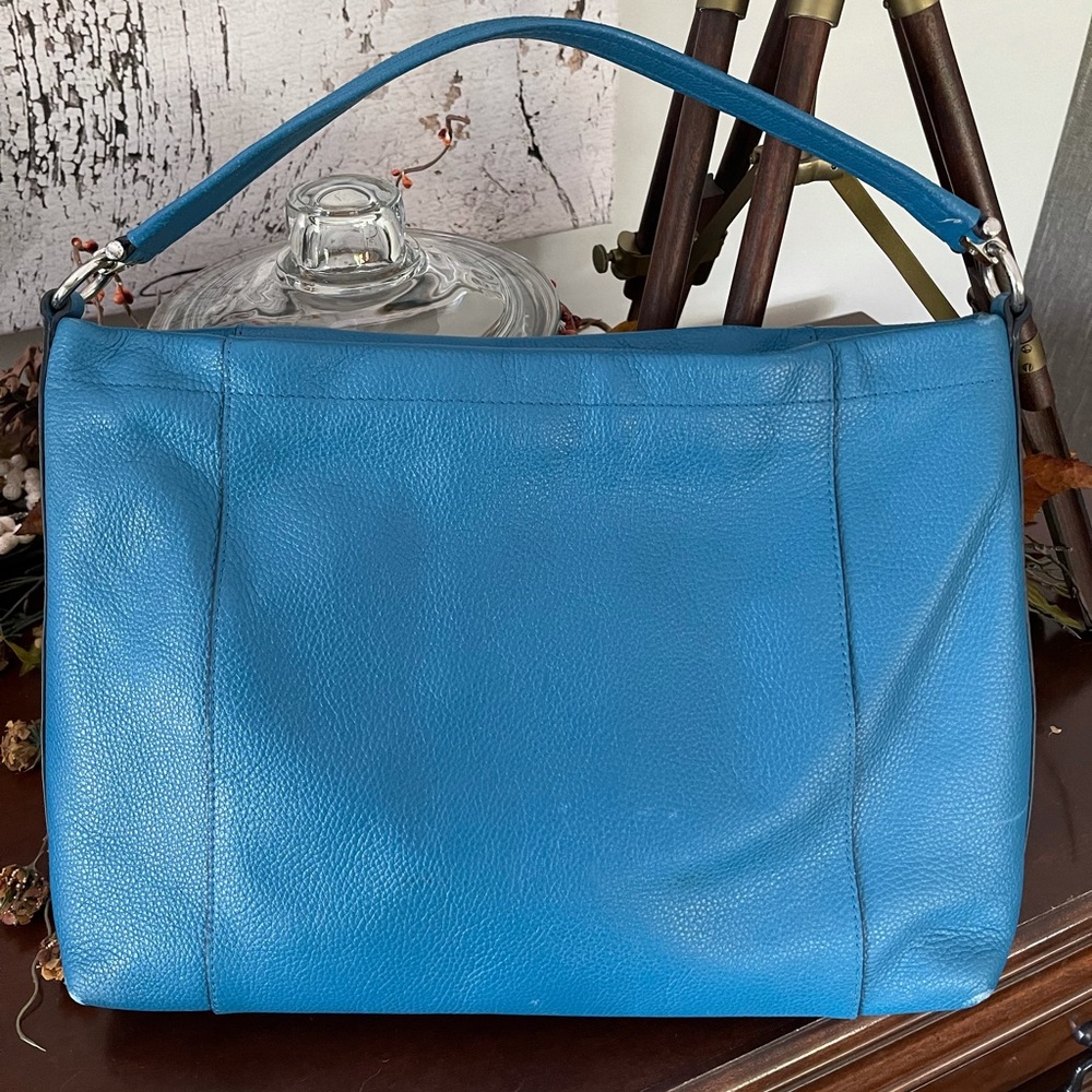 Coach Handbag - Picture 2 of 7